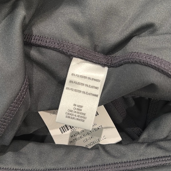 Body Gray Leggings with Pockets - Size L/XL - Picture 10 of 10